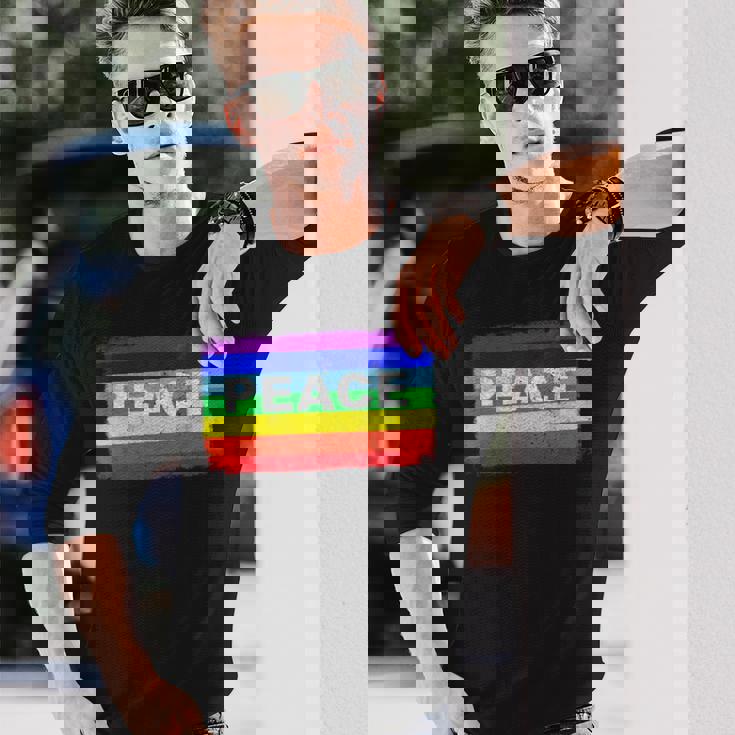 平和 シンボル 国旗 色 戦争反対 虹 Peace No Warintage 長袖Tシャツ 彼への贈り物