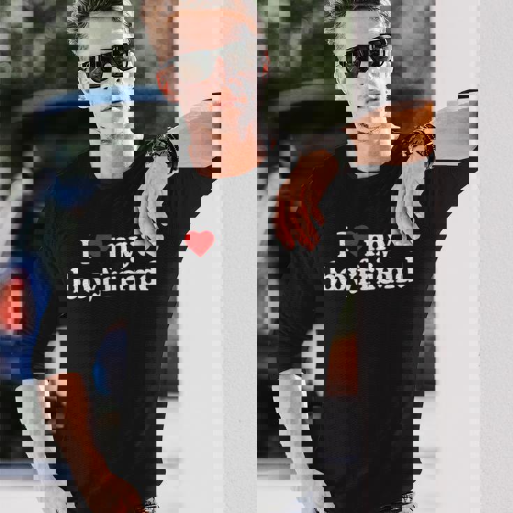 彼氏を愛してる I Love My Boyfriend 長袖Tシャツ 彼への贈り物