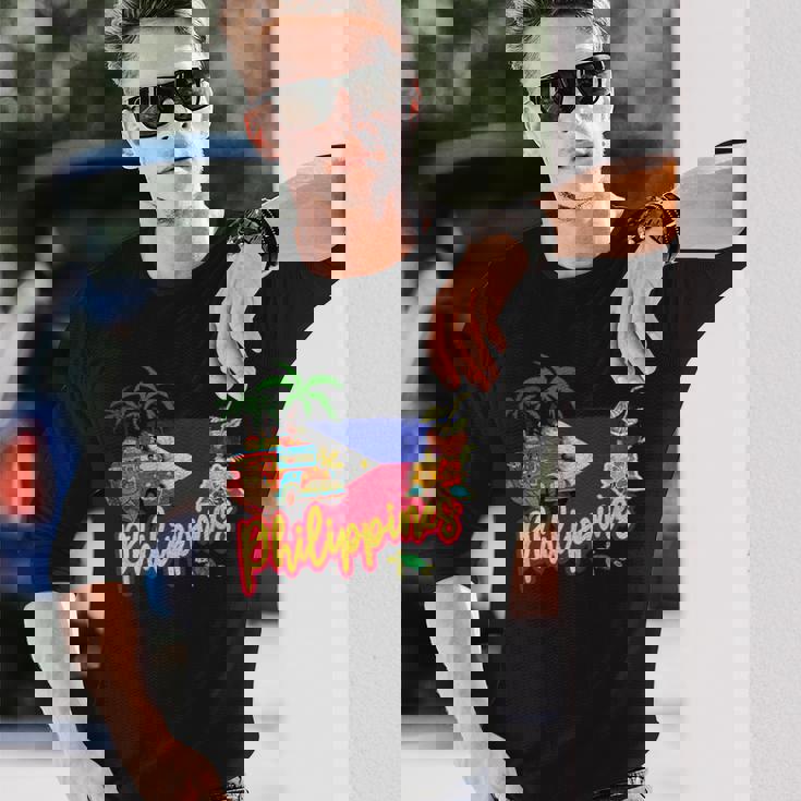 旗のヤシの木のお土産とフィリピンのヴィンテージメガネザル 長袖Tシャツ 彼への贈り物