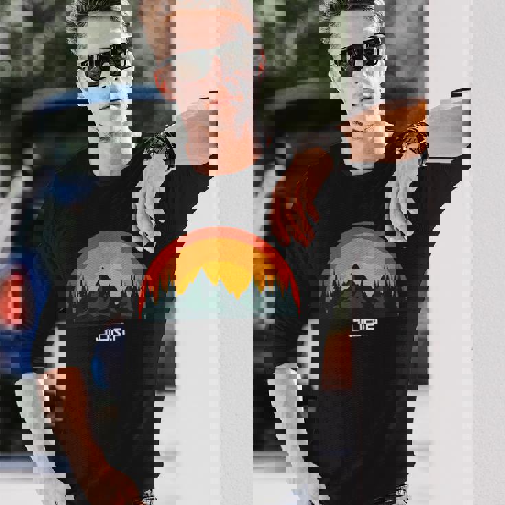 日没のジュラ山脈とハイマートカントン 長袖Tシャツ 彼への贈り物