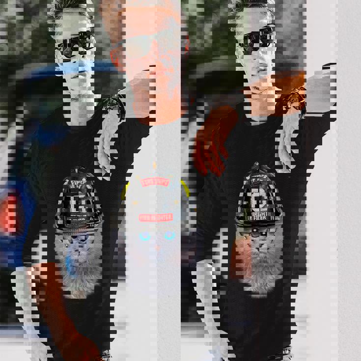 白いペルシャ猫 ねこ 消防士 長袖Tシャツ 彼への贈り物