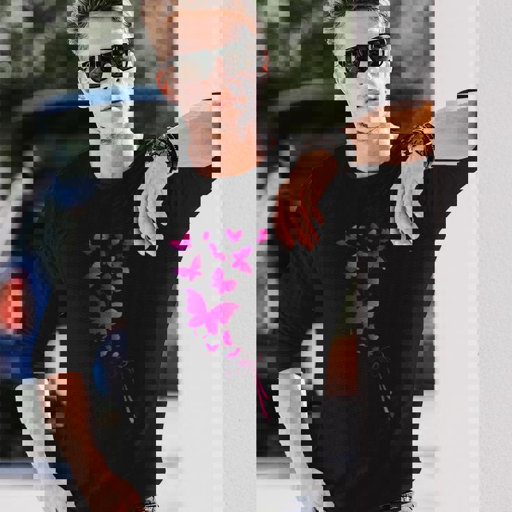 蝶の美しさをお楽しみください。グラフィッククールなデザイン。 長袖Tシャツ 彼への贈り物