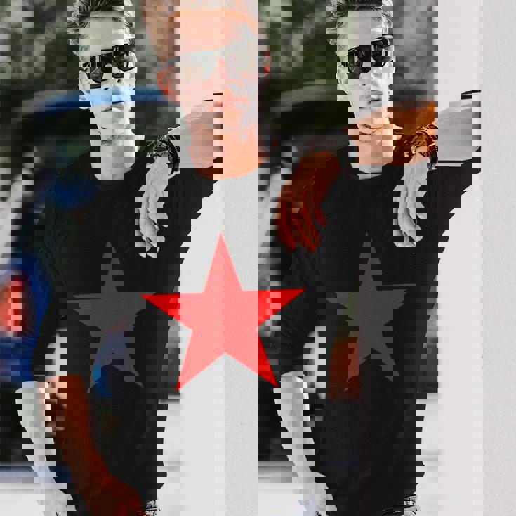 複数の色の赤い星 長袖tシャツ 長袖Tシャツ 彼への贈り物