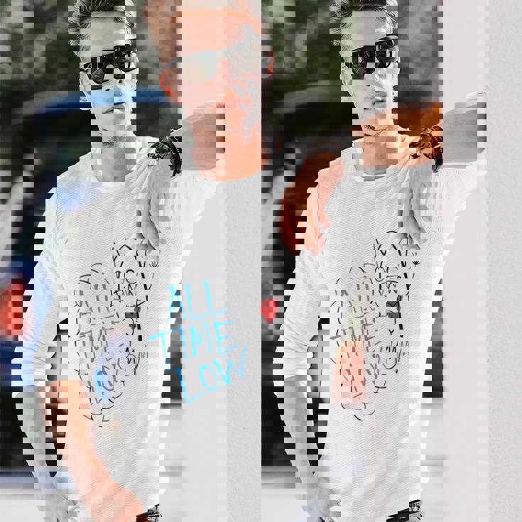 オールタイムローモンスターハート 長袖Tシャツ 彼への贈り物