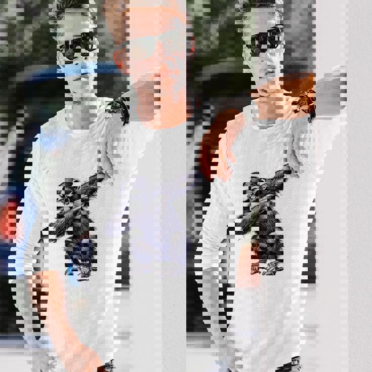 サングラスをかけたダブダンスを踊るチンパンジー猿 長袖Tシャツ 彼への贈り物