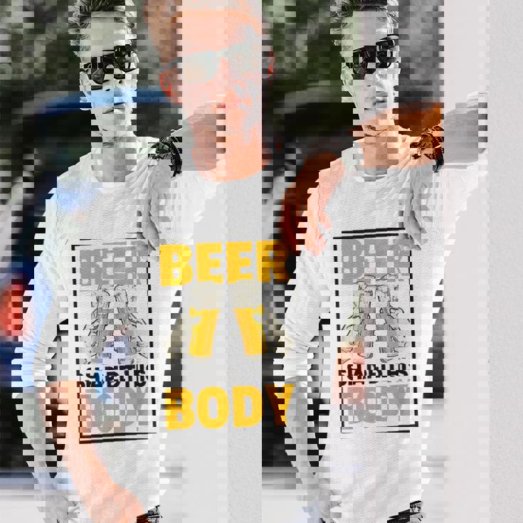 ビールがこの体を作る 面白いビール腹 長袖Tシャツ 彼への贈り物