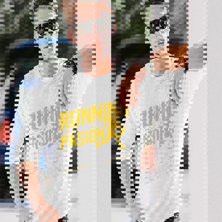 ランニングマン おもしろビール ギフト アイデア 面白い 長袖Tシャツ 彼への贈り物