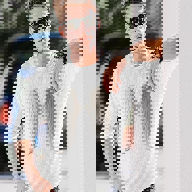 背面にリアルな白い天使の羽。 長袖Tシャツ 彼への贈り物