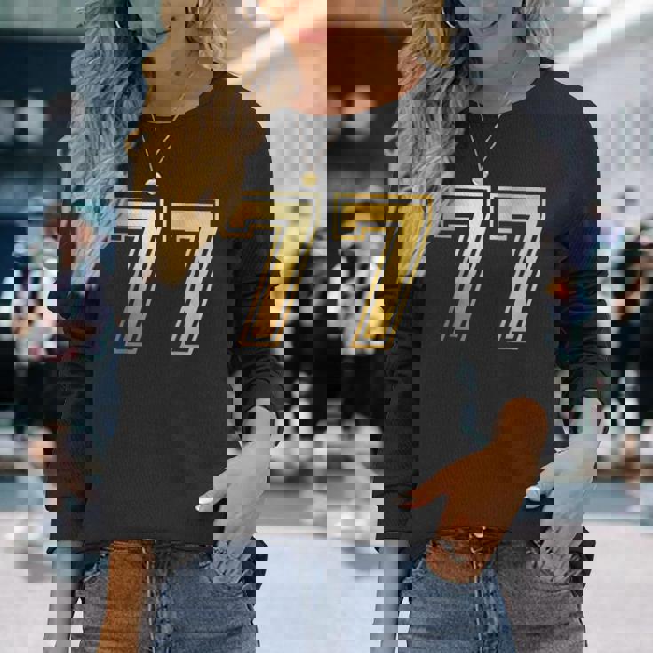 77 ナンバーセブンティセブンチーム スポーツ グラフィック 代表チームマッチング 長袖Tシャツ 彼女への贈り物