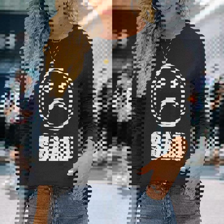 Sad 季節 愛情障害 悲しみ うつ病 エモ パンク 長袖Tシャツ 彼女への贈り物