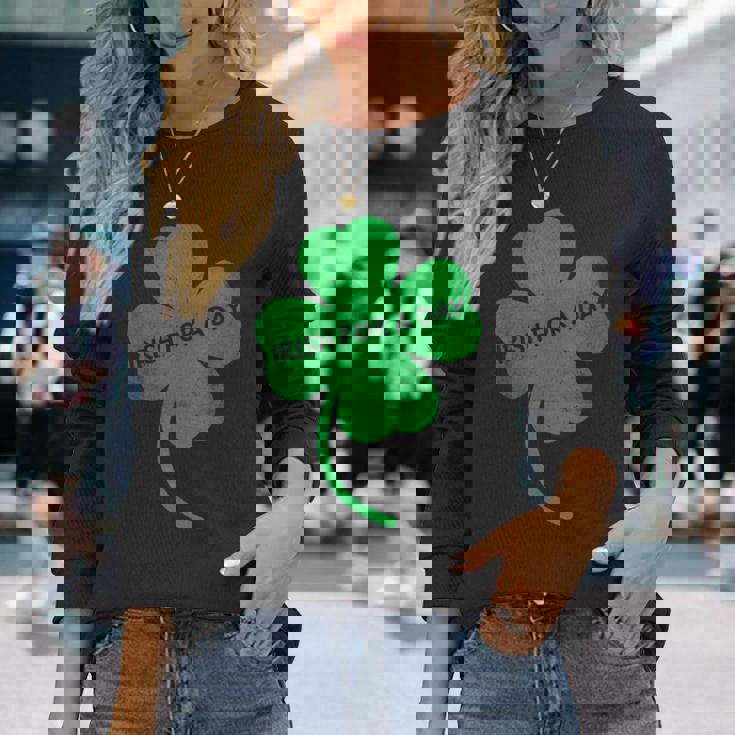 アイリッシュ・フォー・ア・デイ 聖パトリックの日のシャムロック・アイルランドの衣装 長袖Tシャツ 彼女への贈り物