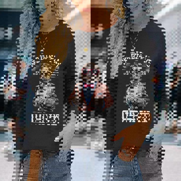 ナマケモノのスーツでおねしょの日々は恥ずかしいけど恥ずかしい。 長袖Tシャツ 彼女への贈り物