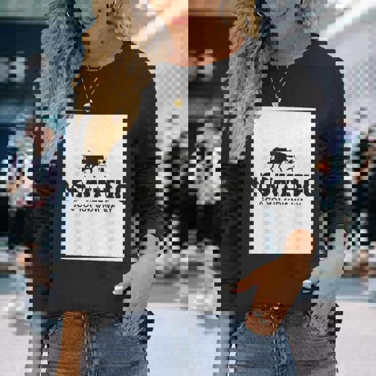 ノーマディック 長袖Tシャツ 彼女への贈り物