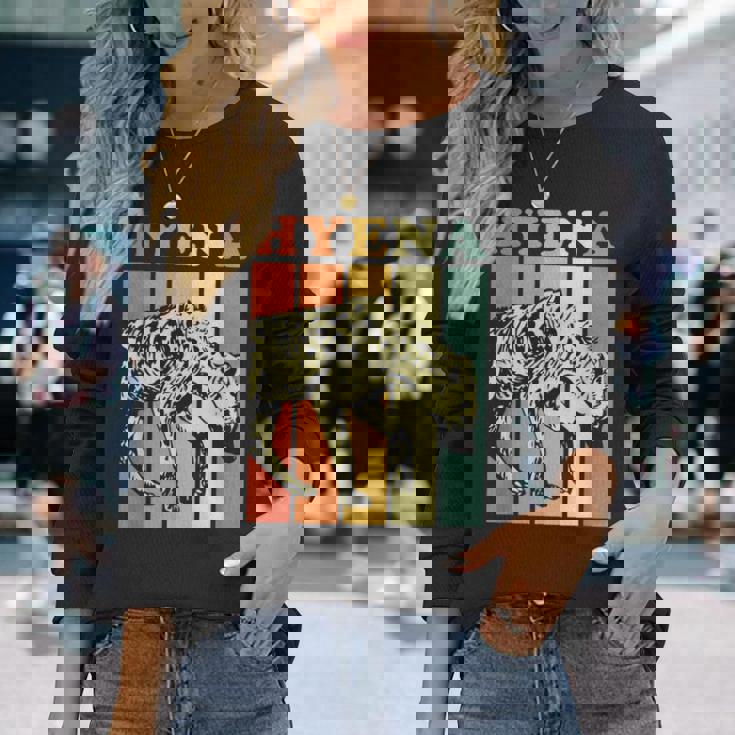 ハイエナ 長袖Tシャツ 彼女への贈り物