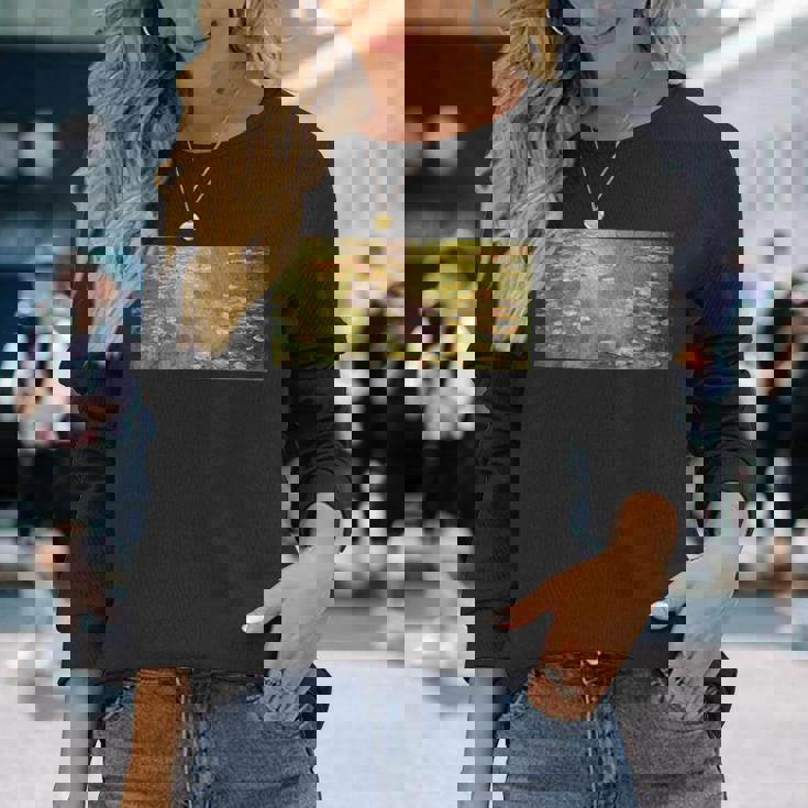 モネの睡蓮 長袖Tシャツ 彼女への贈り物