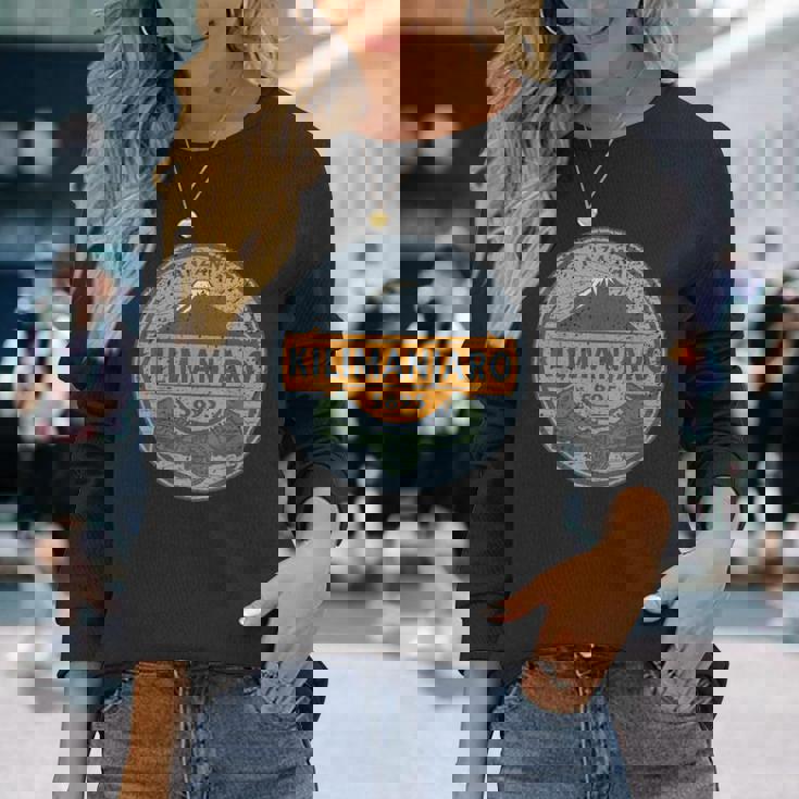 旅行 アフリカ タンザニア セレンゲティ キリマンジャロ山 バケーション 長袖Tシャツ 彼女への贈り物