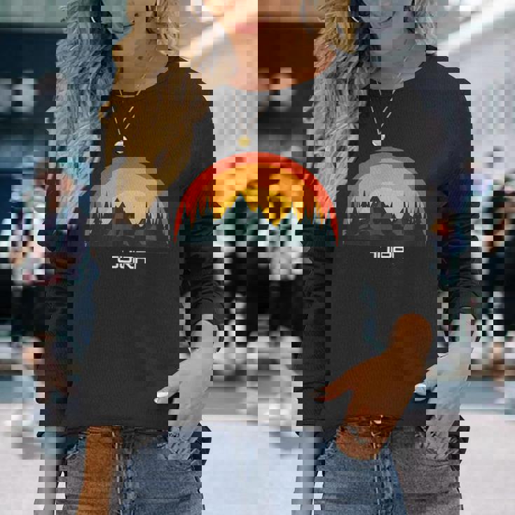 日没のジュラ山脈とハイマートカントン 長袖Tシャツ 彼女への贈り物