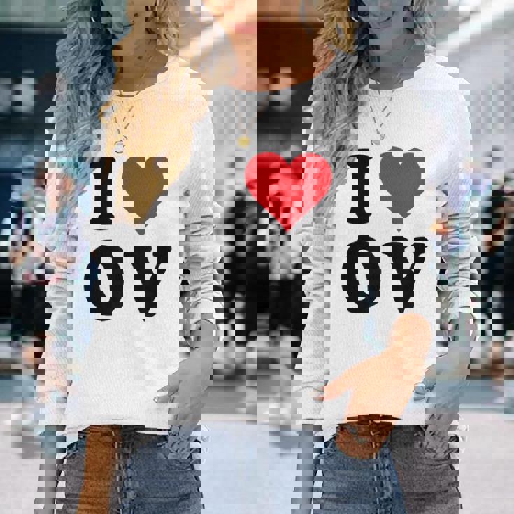 I Heart Ov Initials I Love OV First And Last Name O 長袖Tシャツ 彼女への贈り物