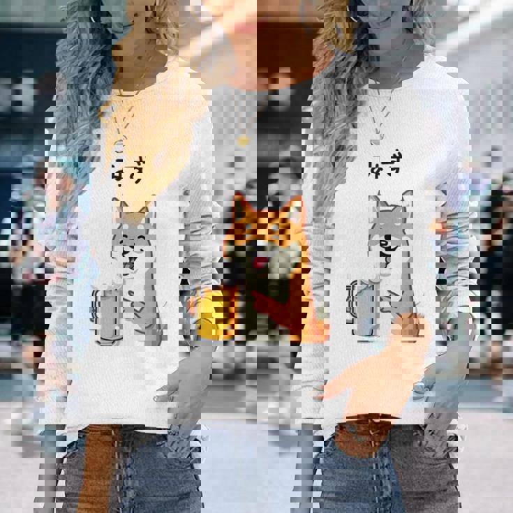 【みず】 柴犬 ビール 酒 生ビール 水 酒好き飲酒 おもしろ 面白い ネタ ウケ狙い お酒 長袖Tシャツ 彼女への贈り物