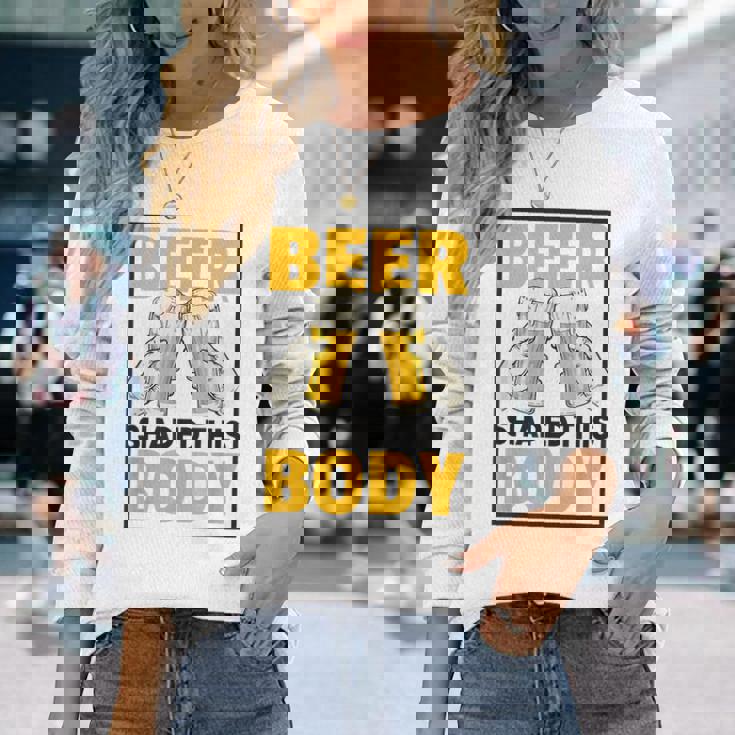 ビールがこの体を作る 面白いビール腹 長袖Tシャツ 彼女への贈り物