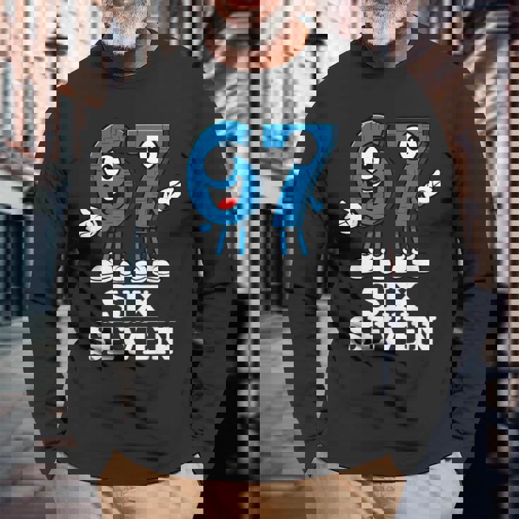 67 シックスセブン 6-7 Gen Alpha イタリアンブレインロットゲームミーム 長袖Tシャツ 高齢者への贈り物