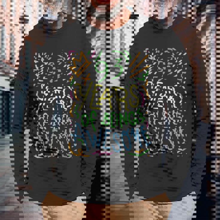 93 Years Of Being Awesome 93歳の誕生日 93歳 長袖Tシャツ 高齢者への贈り物