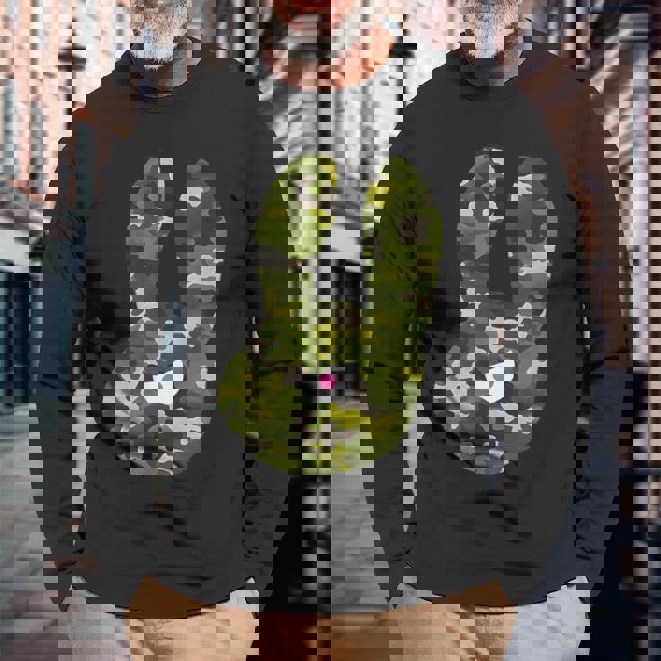 Badうさぎ星人 グリーン迷彩 長袖Tシャツ 高齢者への贈り物