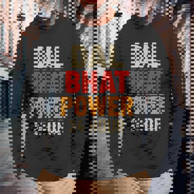 Dal Bhat Power 24 Hour ネパールトレッキングデザイン 長袖Tシャツ 高齢者への贈り物