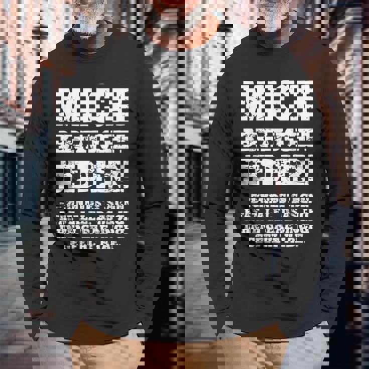 aying Gag Humour Ironic Mich Braucht Jeder ドイツ語 長袖Tシャツ 高齢者への贈り物