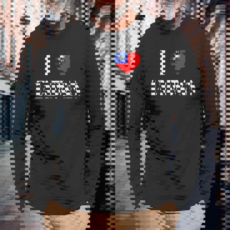 I Love Heart 台湾国旗 台湾 台湾 プライド Roc 台北 長袖Tシャツ 高齢者への贈り物