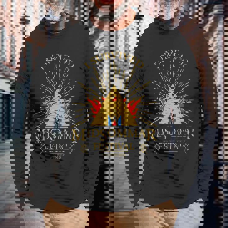 Midsommar Festival 長袖Tシャツ 高齢者への贈り物