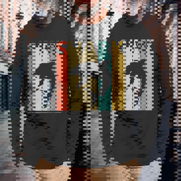 Shark サメ 動物 長袖Tシャツ 高齢者への贈り物