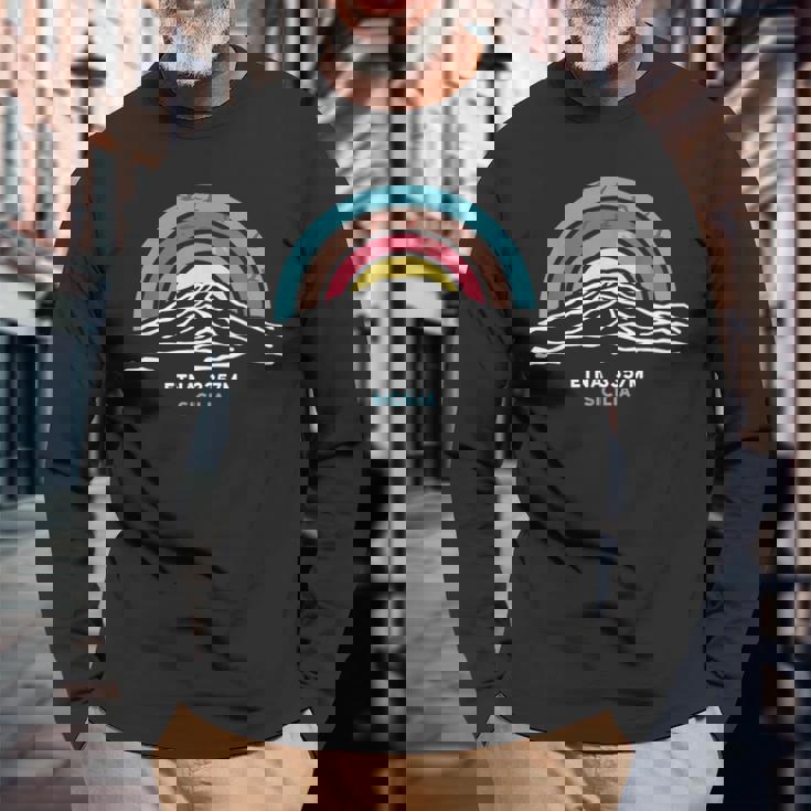 エトナ山火山 パレルモ シチリア島を訪問 イタリア ハイキングギフト 長袖Tシャツ 高齢者への贈り物