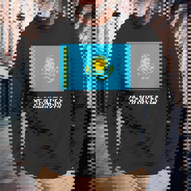 カザフスタン フラッグシャツ 長袖Tシャツ 高齢者への贈り物