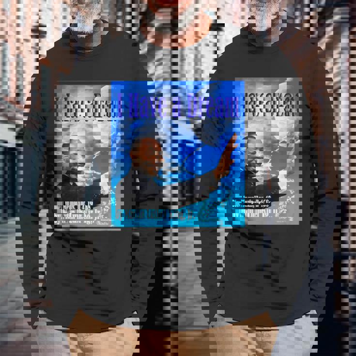 キング牧師_001 長袖Tシャツ 高齢者への贈り物