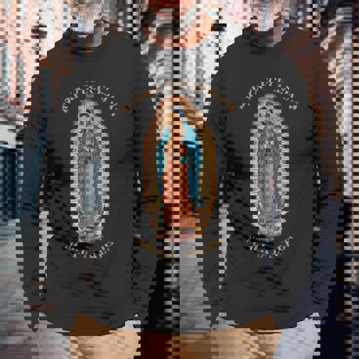 グアダルーペのローマカトリック聖母マリア 長袖Tシャツ 高齢者への贈り物