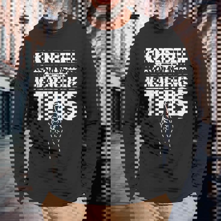 コーフボールと私、こんな感じです 長袖Tシャツ 高齢者への贈り物