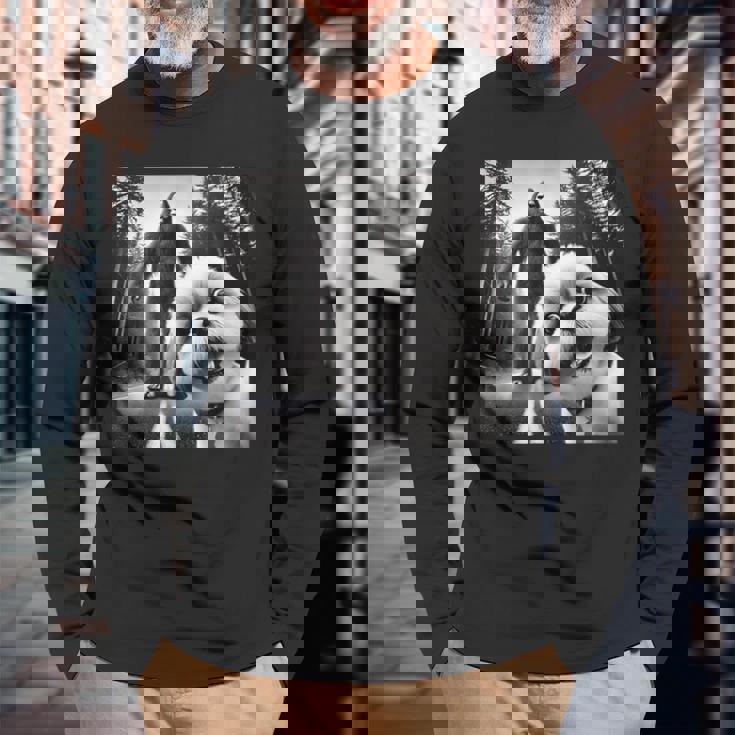 シーズーとビッグフットの森の冒険 長袖Tシャツ 高齢者への贈り物