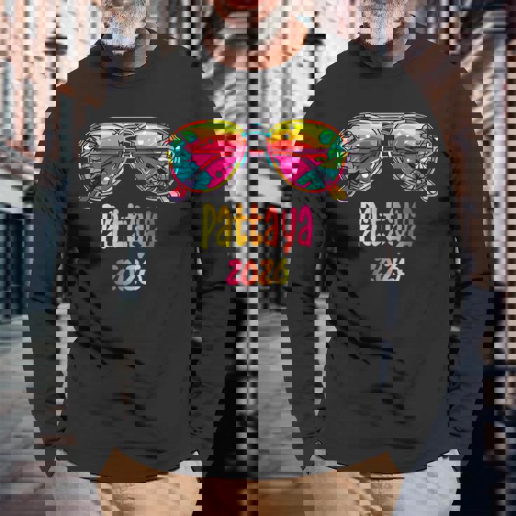 パタヤ 2026 サングラスの服装 パタヤ 2026 長袖Tシャツ 高齢者への贈り物