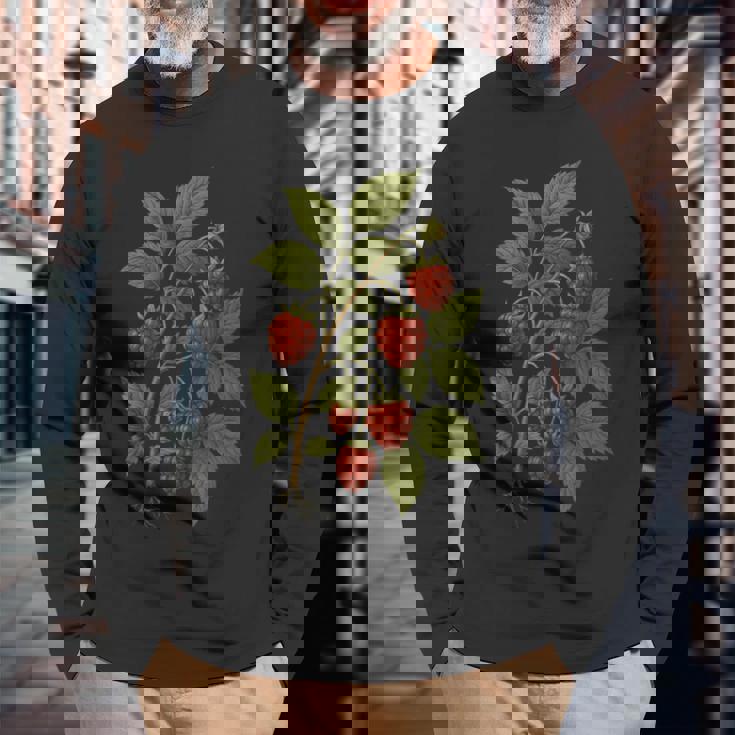 ビンテージボタニカルラズベリー自然アートプリント。 長袖Tシャツ 高齢者への贈り物