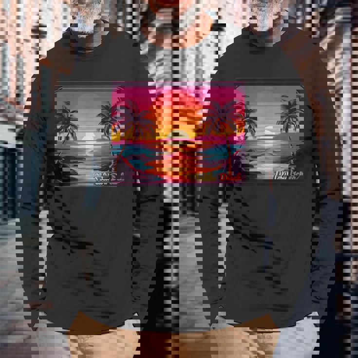 レトロ サンセット マリブビーチ 長袖Tシャツ 高齢者への贈り物