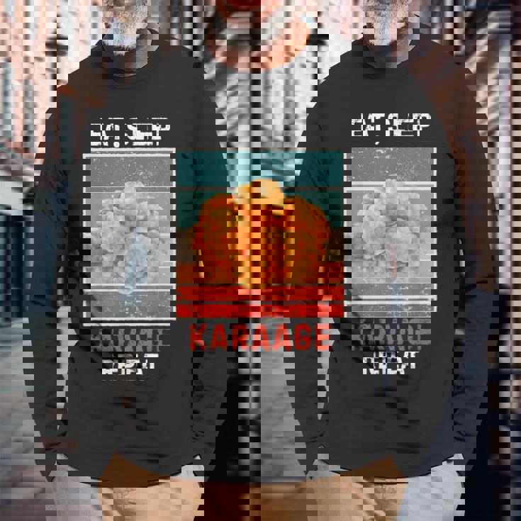 レトロ 食べる 寝る からあげ リピート ヴィンテージ からあげ フード好き 長袖Tシャツ 高齢者への贈り物