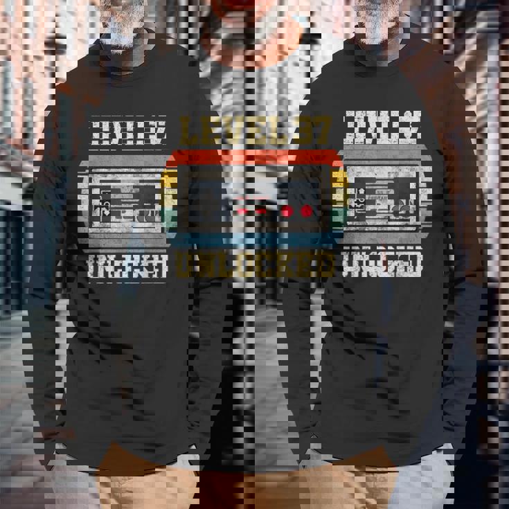 レベル 37 アンロック 37歳 ギフト 面白い ゲーマー 37歳の誕生日 長袖Tシャツ 高齢者への贈り物