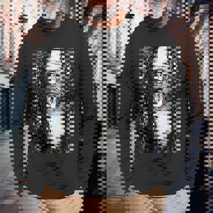 不気味な漫画 少女 怖い目 ホラー ハロウィン 恐ろしい 長袖Tシャツ 高齢者への贈り物