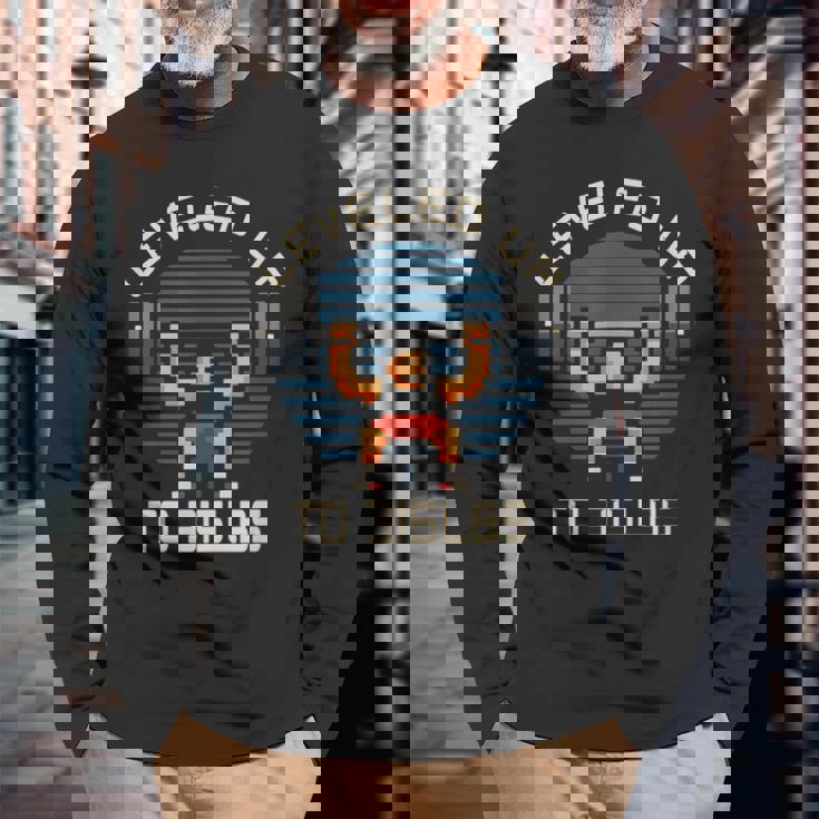 最大330ポンドのベンチプレスゲーマーフィットネスレベル。 長袖Tシャツ 高齢者への贈り物