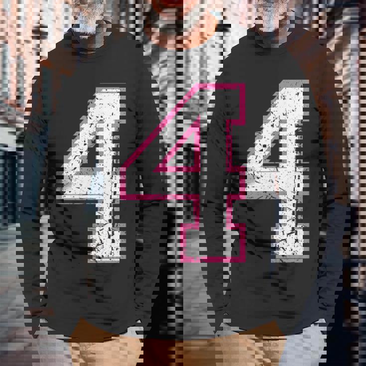 番号 4 ピンクのお気に入りの番号 長袖Tシャツ 高齢者への贈り物