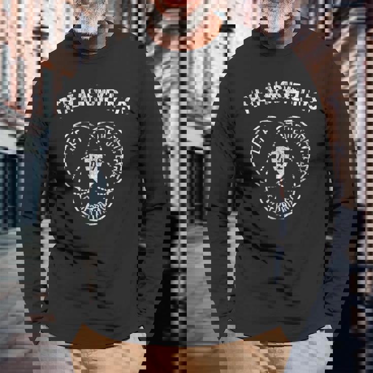 答えは42 ダグラス・アダムスのベン図 長袖Tシャツ 高齢者への贈り物