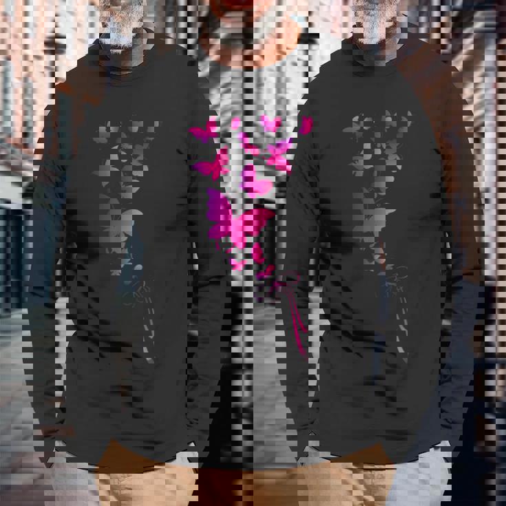 蝶の美しさをお楽しみください。グラフィッククールなデザイン。 長袖Tシャツ 高齢者への贈り物