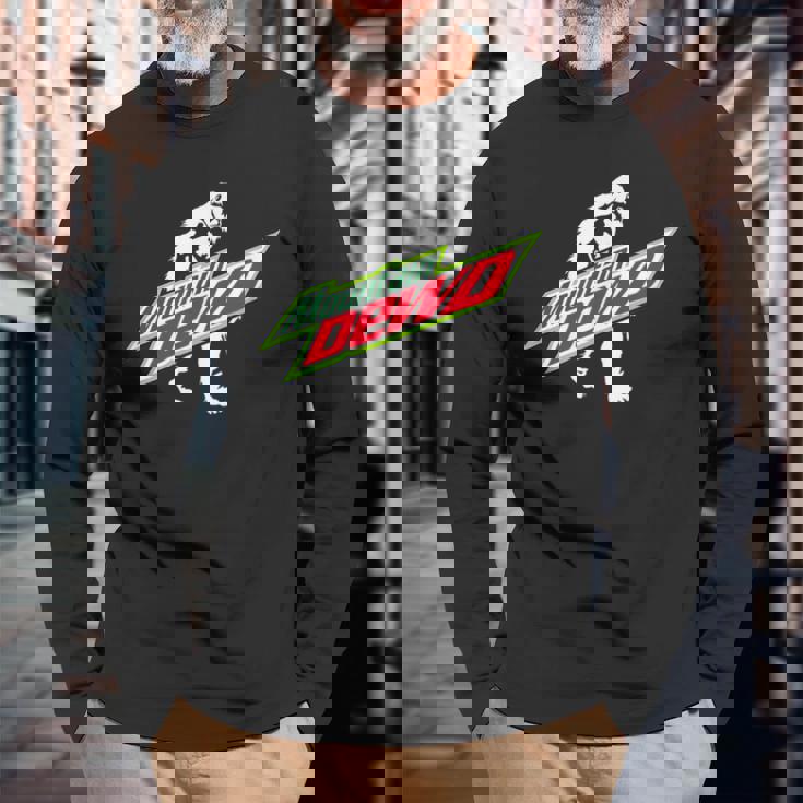 面白いビッグフットマウンテンデュードハイキングキャンプギフト 長袖Tシャツ 高齢者への贈り物