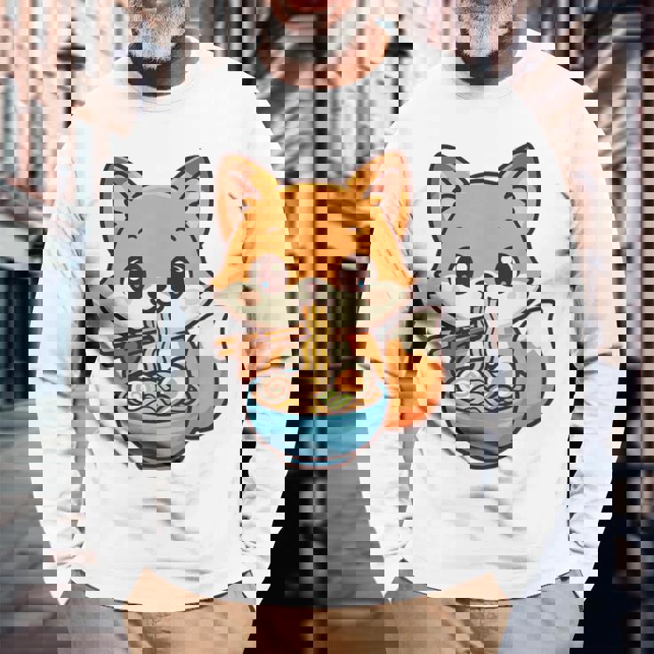 かわいいキツネを食べるラーメンかわいい動物アート 長袖Tシャツ 高齢者への贈り物